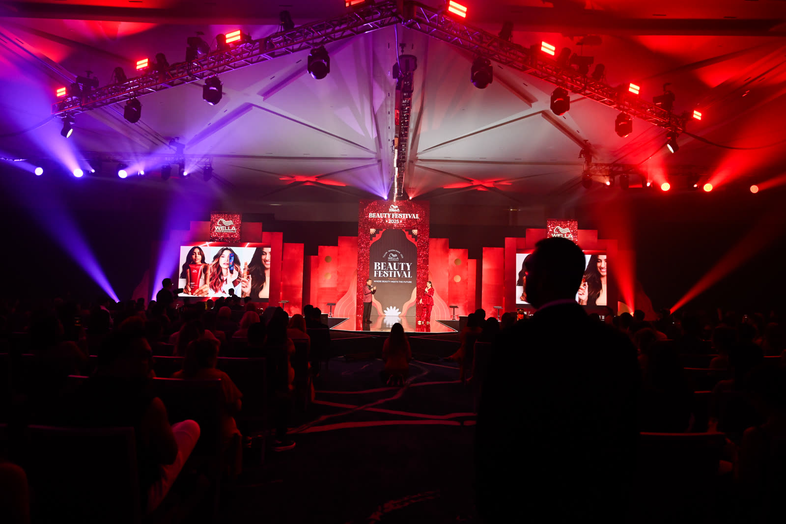 Plenaria principal del Beauty Festival, edición 2025